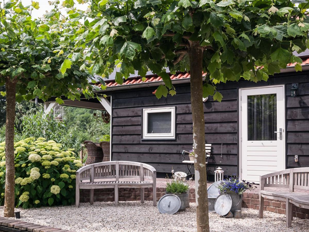 Bed&Breakfast De Schuur Inn Numansdorp Buitenkant foto