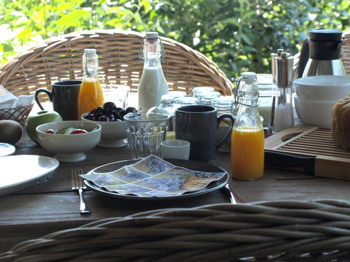 Bed&Breakfast De Schuur Inn Numansdorp Buitenkant foto